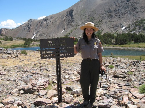 Some of Yenyen’s days consist of longer ranger-led hikes, here to Mono Pass (10,599 ft.) Courtesy of Yenyen Chan.