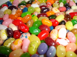 Pinch your nose. Which flavor of jelly bean are you tasting? Image courtesy of Wikimedia Commons